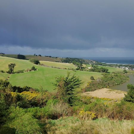 Gateway To Peninsula With Sea Views Appartement Dunedin Buitenkant foto